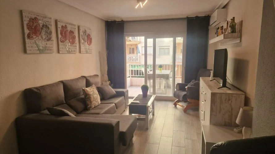 3 bedrooms apartment for sale, Torrevieja, Spain No. 1577 № 1