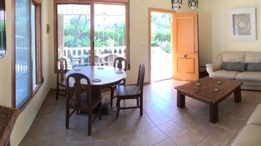 135m² apartment for sale, L'Eliana, Spain No. 1825 № 3