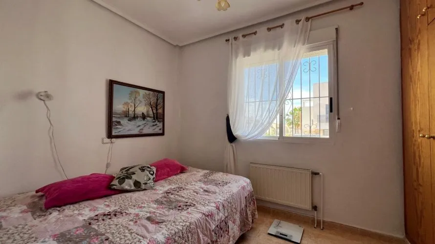 132m² house for sale, Torrevieja, Spain No. 2423 № 1