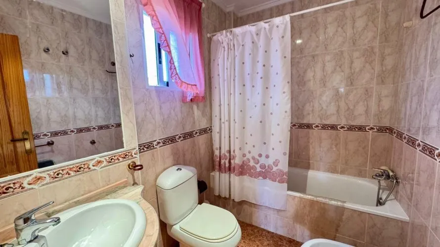 3 bedrooms apartment for sale, Torrevieja, Spain No. 2302 № 16
