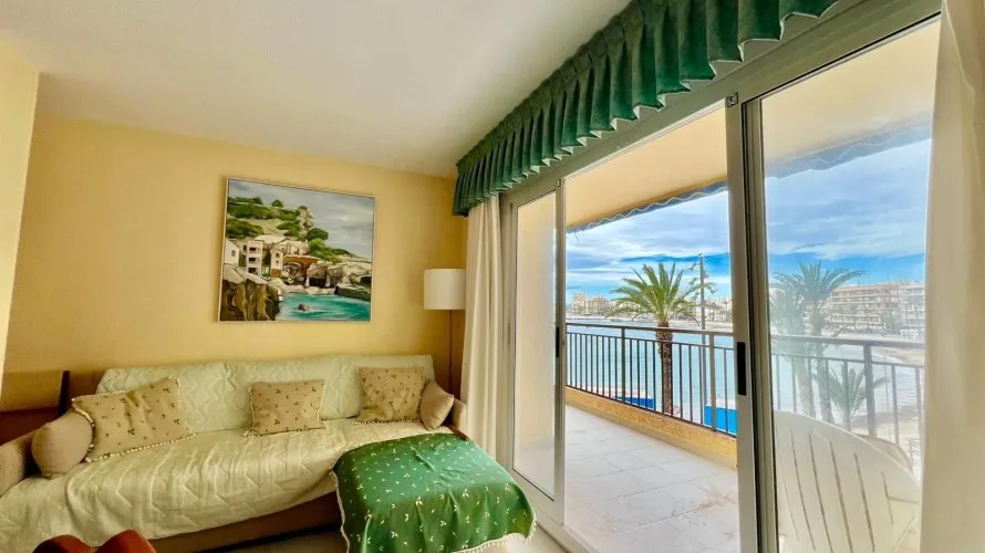 3 bedrooms apartment for sale, Torrevieja, Spain No. 2267 № 10