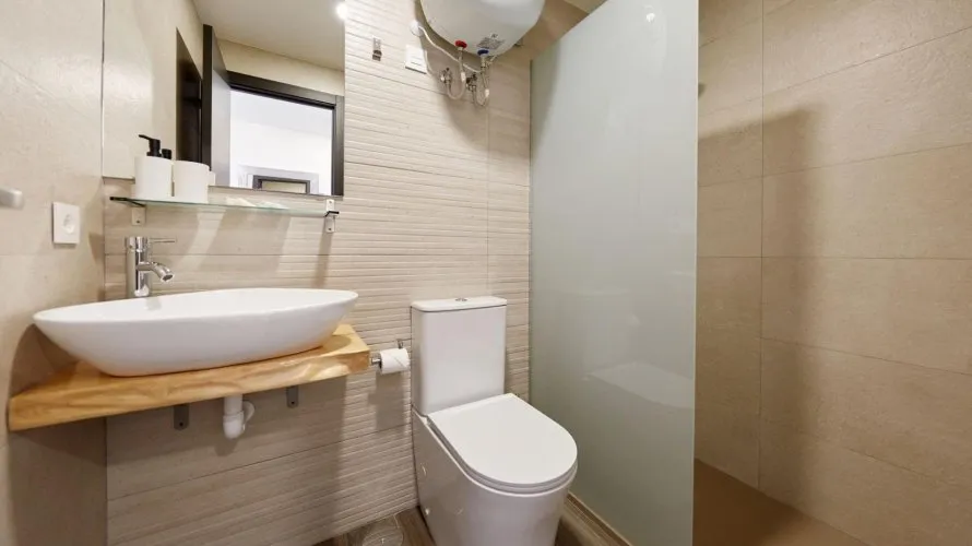 19 bedrooms hotel for sale, Cabo De Las Huertas, Spain No. 2569 № 16