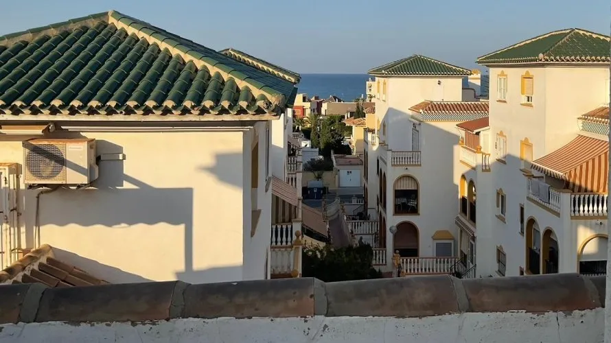 3 bedrooms apartment for sale, Torrevieja, Spain No. 2131 № 6