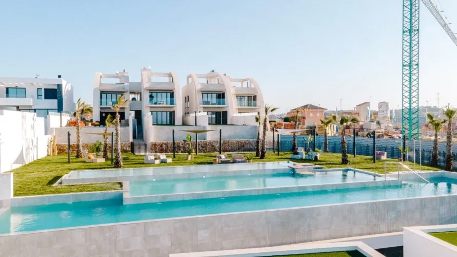 3 bedrooms bungalow for sale, Ciudad Quesada, Spain No. 1822 № 18