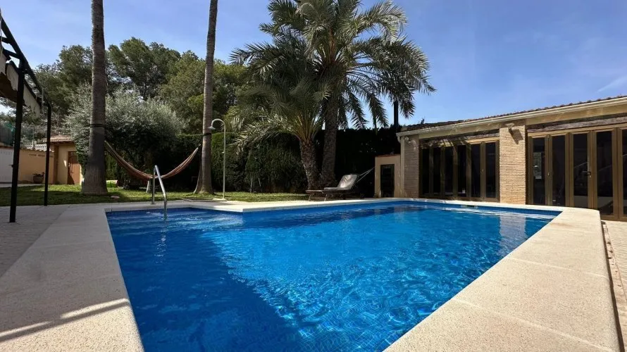 4 bedrooms apartment for sale, Torrevieja, Spain No. 2383 № 18