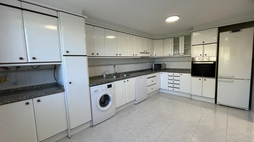 3 bedrooms house for sale, Albir, Spain No. 2655 № 10