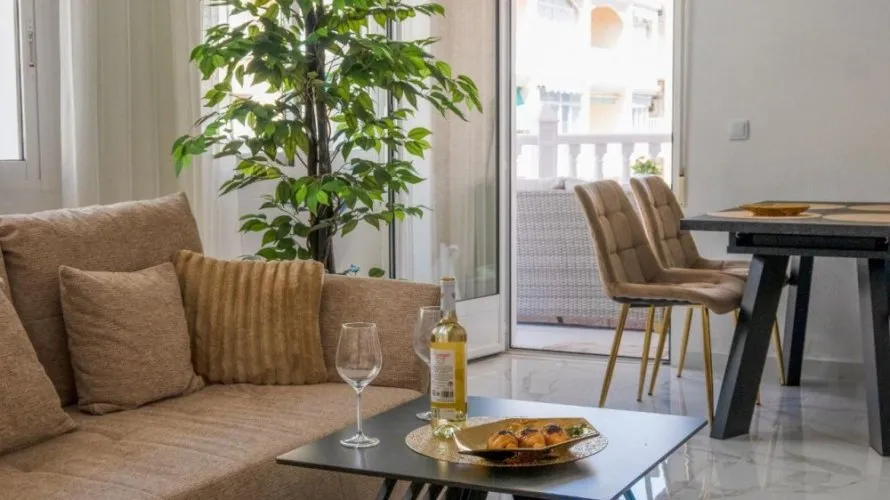 3 bedrooms apartment for sale, Torrevieja, Spain No. 2635 № 20