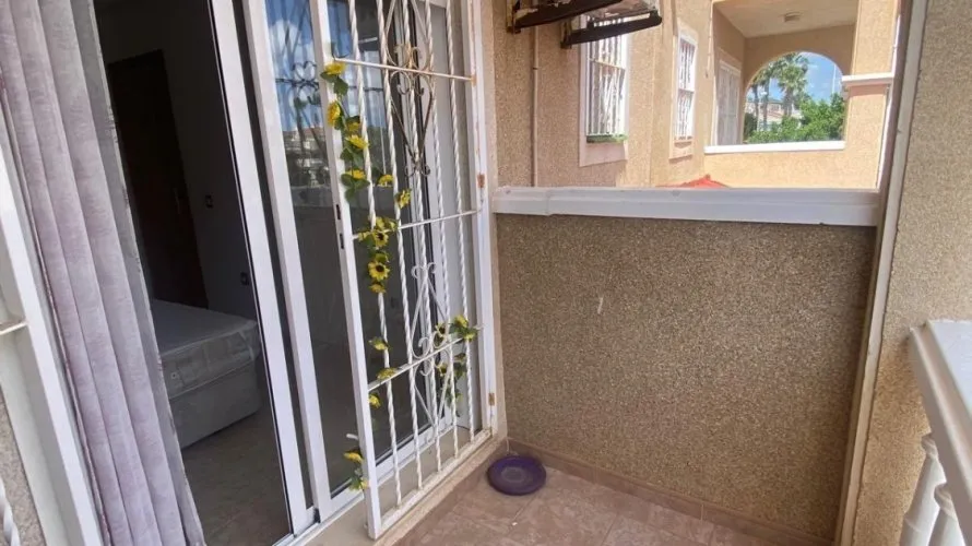 3 bedrooms house for sale, Torrevieja, Spain No. 2407 № 15