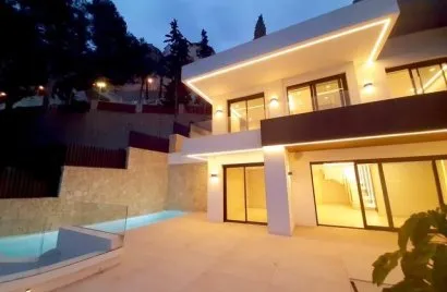 4 bedrooms penthouse for sale, Benidorm, Spain No. 1590