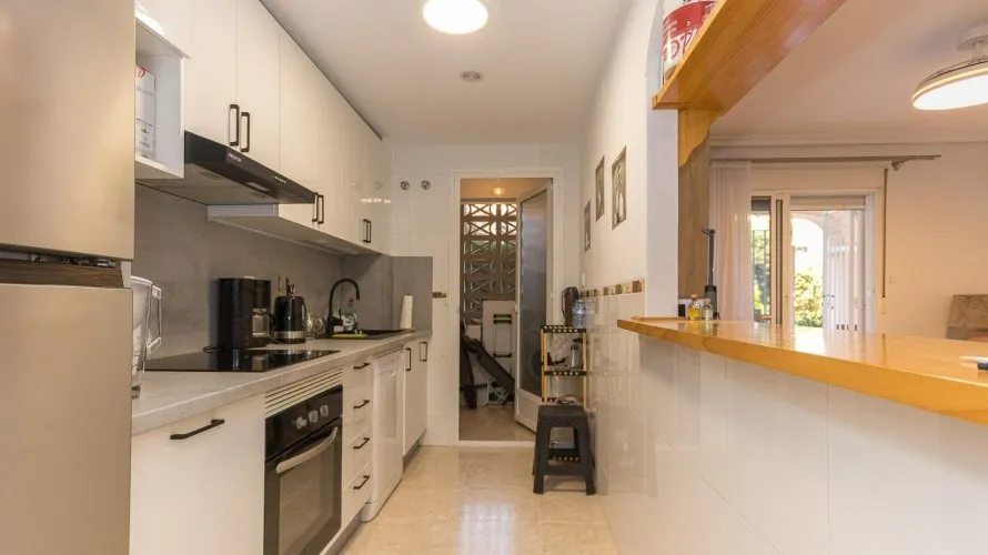 1 bedroom apartment for sale, Alicante, Spain No. 2395 № 1