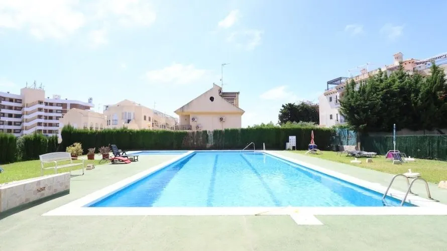 3 bedrooms apartment for sale, La Zenia, Spain No. 2717 № 2