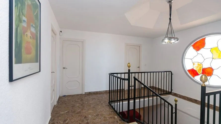 293m² villa for sale, La Zenia, Spain No. 2684 № 1