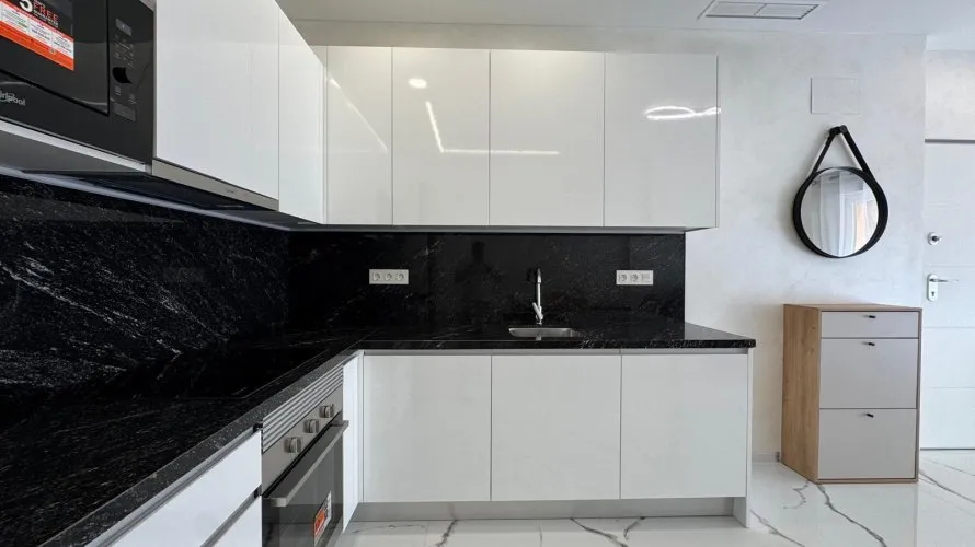 2 bedrooms apartment for sale, Torrevieja, Spain No. 2688 № 10
