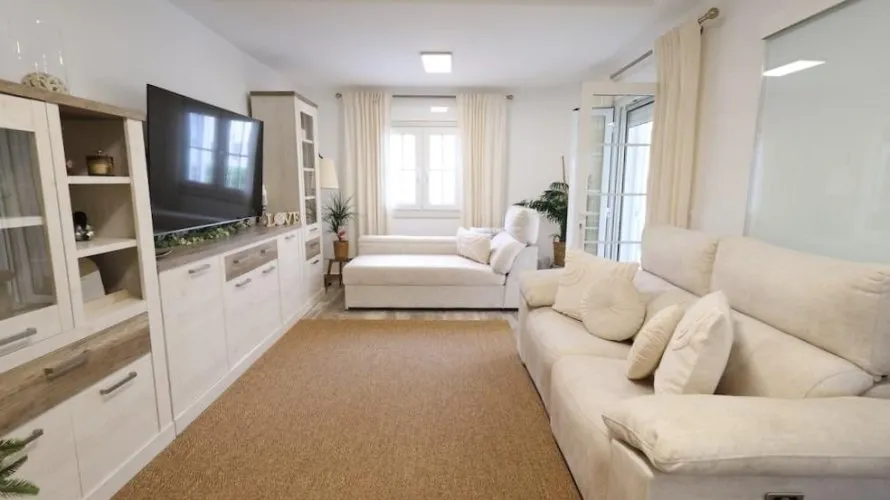 4 bedrooms villa for sale, Campoamor, Spain No. 1552 № 15