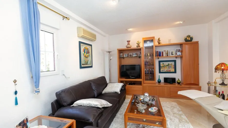 194m² villa for sale, Alicante, Spain No. 2667 № 17
