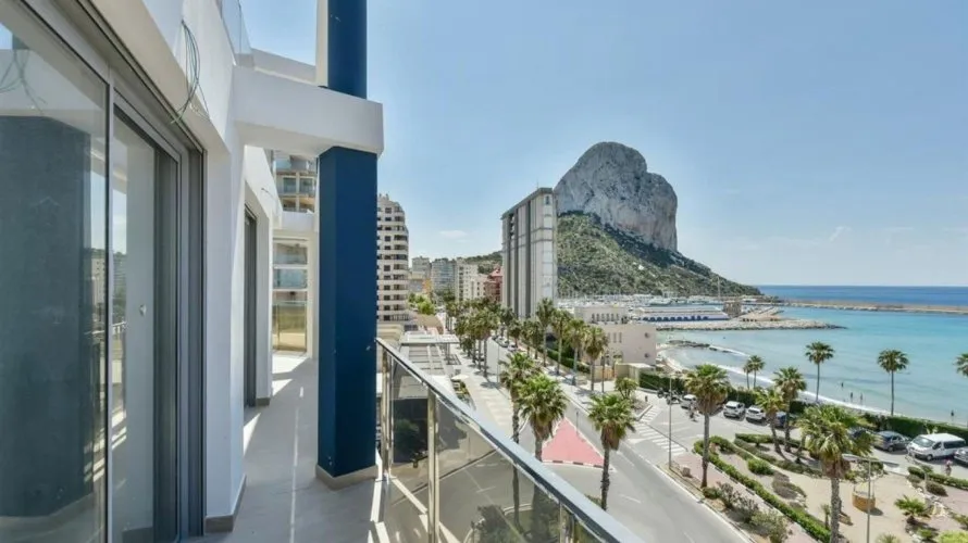 3 bedrooms apartment for sale, Calpe, Spain No. 1524 № 18