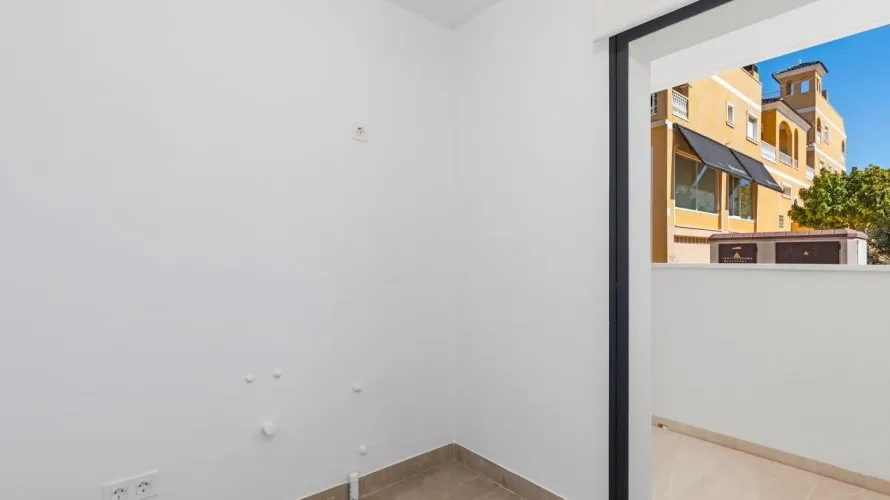 2 bedrooms apartment for sale, Benijofar, Spain No. 1956 № 19