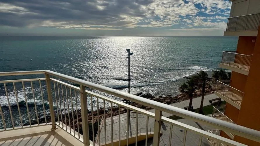 4 bedrooms apartment for sale, Torrevieja, Spain No. 2256 № 6