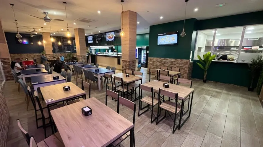 347m² commercial property for sale, Benidorm, Spain No. 1869 № 1