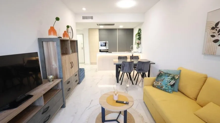 2 bedrooms apartment for sale, Torrevieja, Spain No. 2596 № 17
