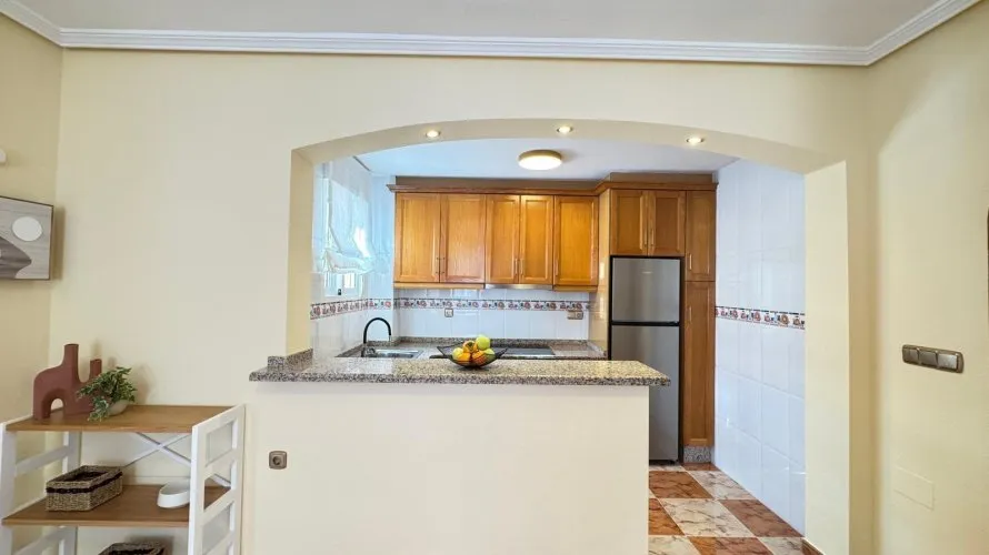 2 bedrooms house for sale, Alicante, Spain No. 1528 № 6