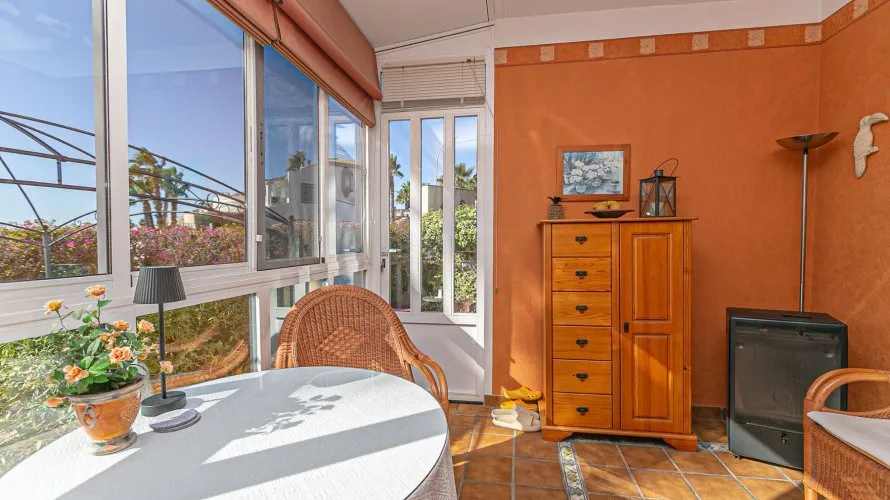 73m² apartment for sale, Playa Flamenca II, Spain No. 2375 № 3