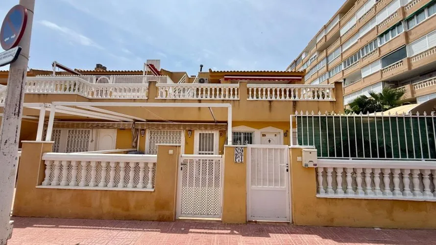 4 bedrooms penthouse for sale, La Mata, Spain No. 2669 № 23