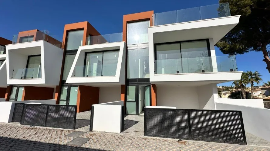 3 bedrooms house for sale, Calpe, Spain No. 1839 № 3