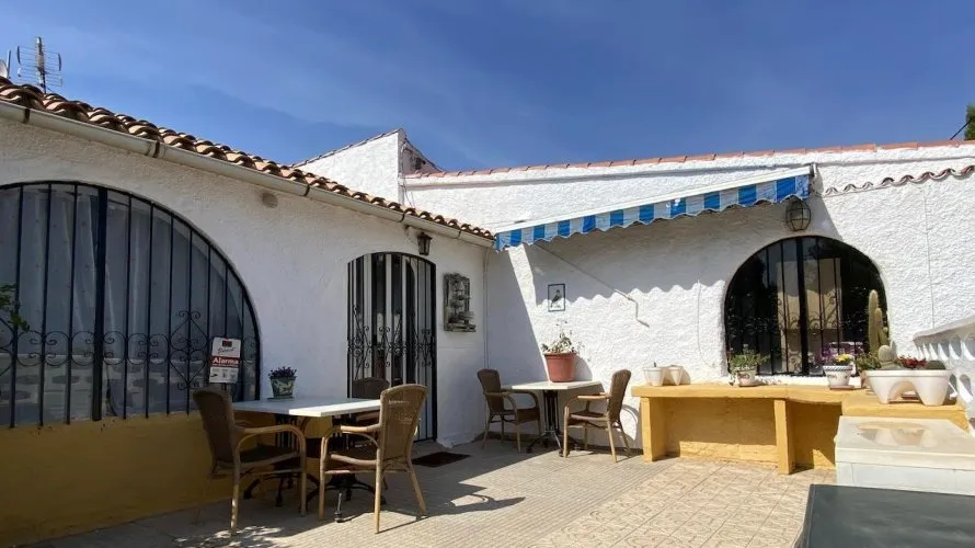 4 bedrooms villa for sale, L'Alfàs del Pi, Spain No. 1799 № 17