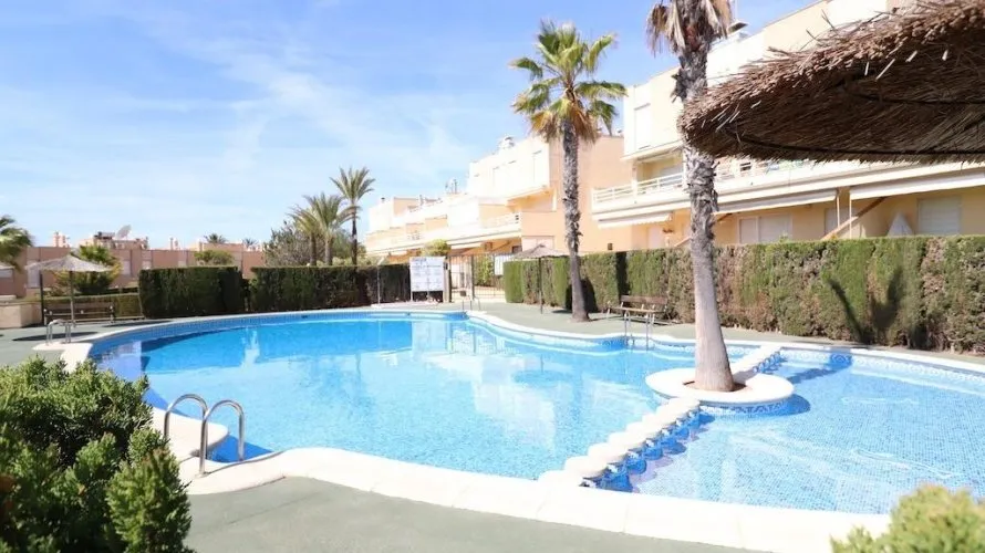 3 bedrooms house for sale, Cabo Roig, Spain No. 2712 № 3