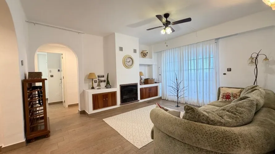 3 bedrooms penthouse for sale, Torrevieja, Spain No. 1576 № 24