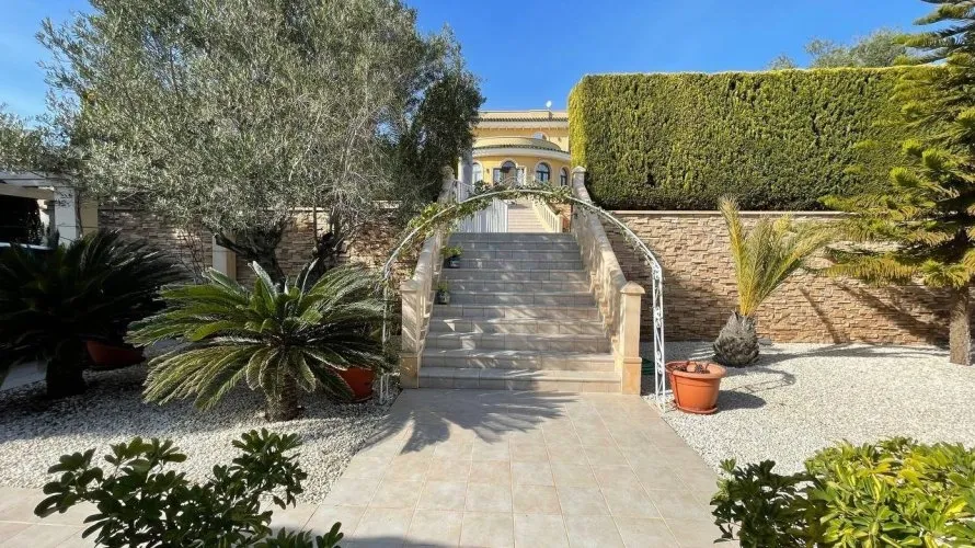 4 bedrooms apartment for sale, Ciudad Quesada, Spain No. 1598 № 1