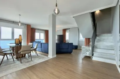 4 bedrooms penthouse for sale, Villajoyosa, Spain No. 2406