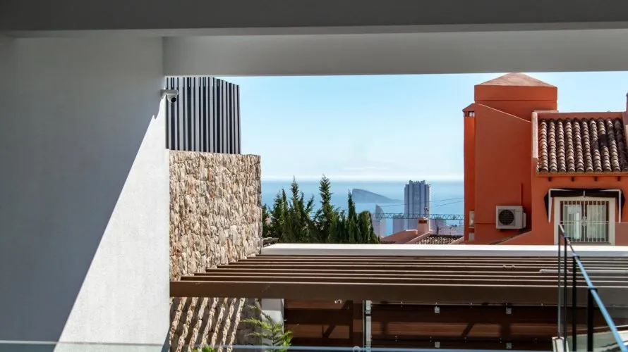 7 bedrooms villa for sale, Finestrat, Spain No. 2052 № 11