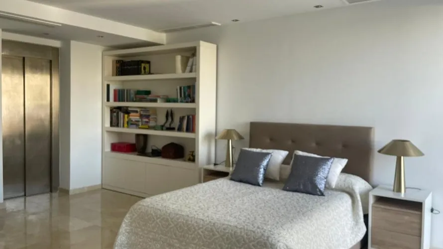 5 bedrooms villa for sale, Alicante, Spain No. 2557 № 3