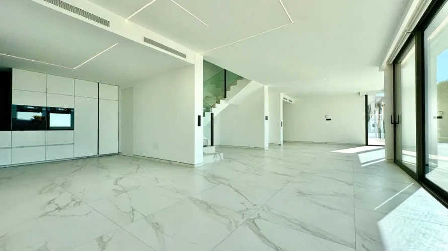 5 bedrooms villa for sale, Zona Altea Hills, Spain No. 1476 № 10