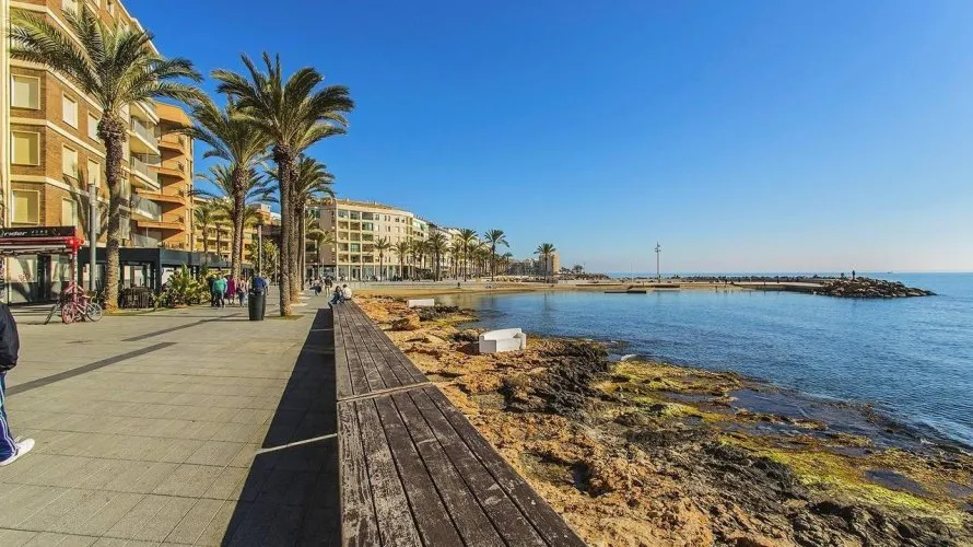 3 bedrooms apartment for sale, Torrevieja, Spain No. 1575 № 8