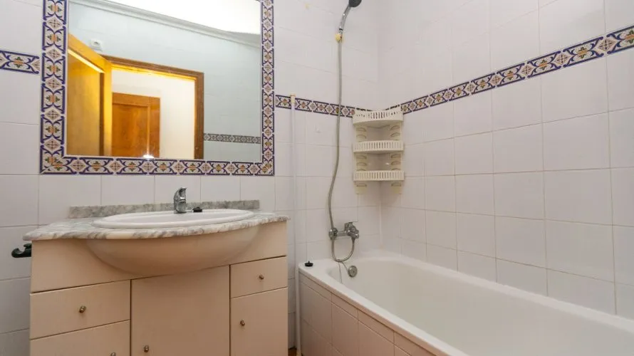 80m² house for sale, La Zenia, Spain No. 2666 № 24