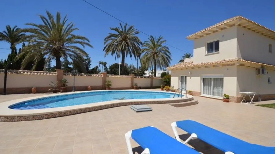 276m² villa for sale, Cabo Roig, Spain No. 1591