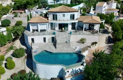 3 bedrooms villa for sale, Altea, Spain No. 2524