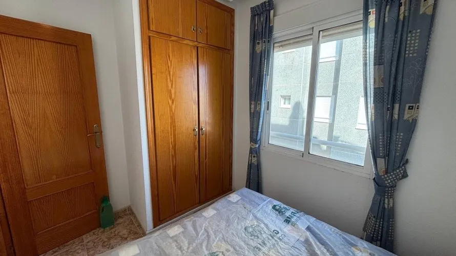 1 bedroom apartment for sale, Torrevieja, Spain No. 1561 № 14