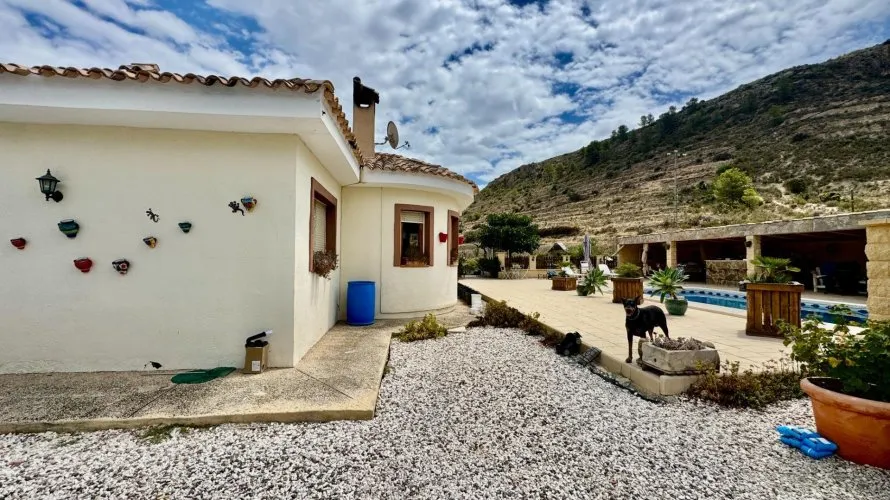 3 bedrooms house for sale, Relleu, Spain No. 2564 № 14