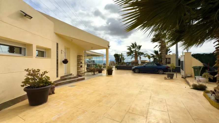 5 bedrooms apartment for sale, Jijona, Spain No. 2538