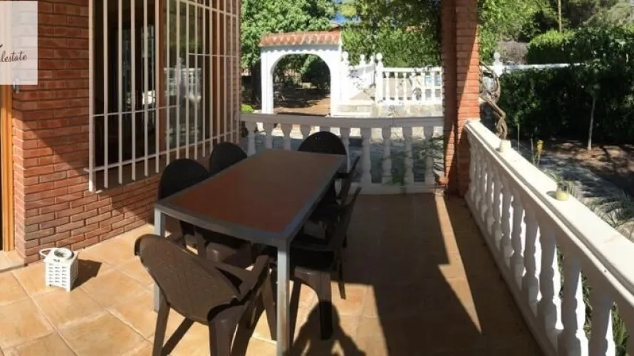 135m² apartment for sale, L'Eliana, Spain No. 1825 № 2