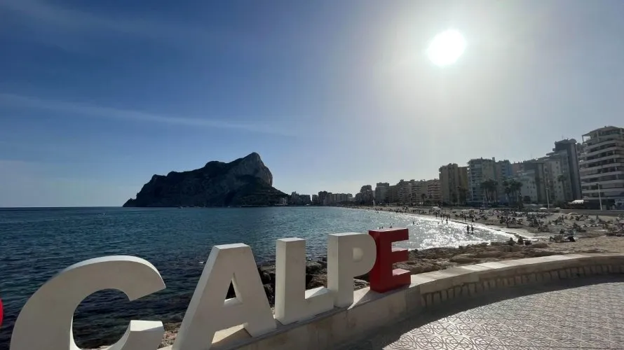 2 bedrooms apartment for sale, Calpe, Spain No. 1801 № 4