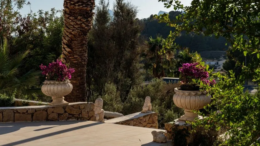 11 bedrooms villa for sale, Altea, Spain No. 2471 № 4