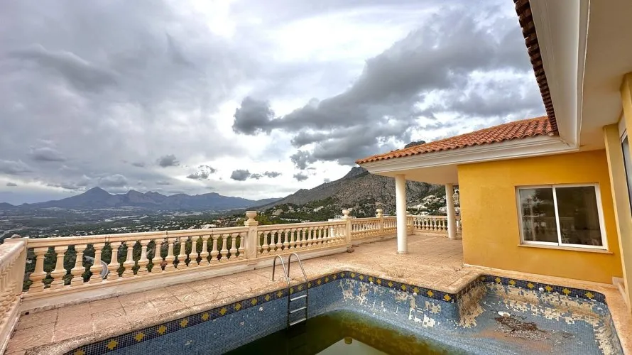5 bedrooms villa for sale, Zona Altea Hills, Spain No. 1851 № 3