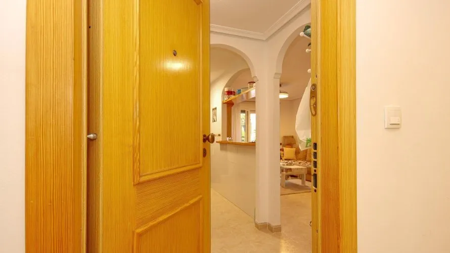 1 bedroom apartment for sale, Alicante, Spain No. 2395 № 4