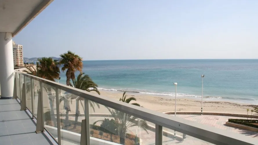 3 bedrooms apartment for sale, Calpe, Spain No. 1722 № 10