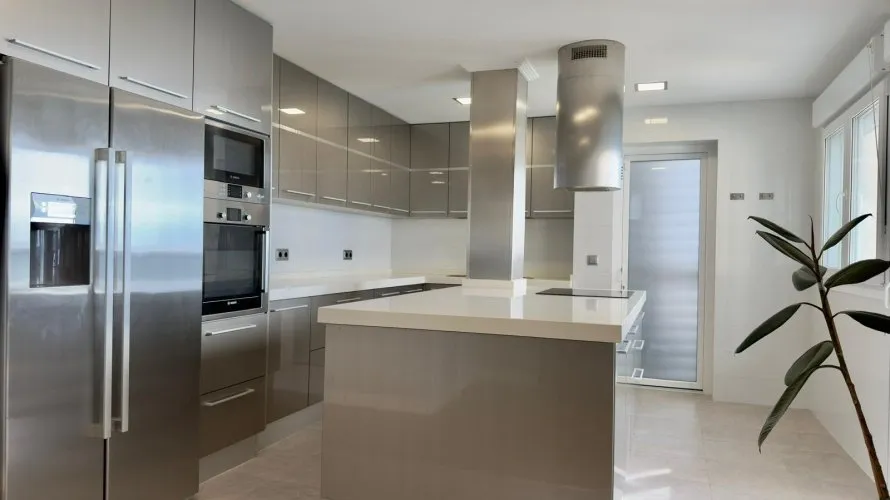 4 bedrooms penthouse for sale, Villajoyosa, Spain No. 2406 № 28